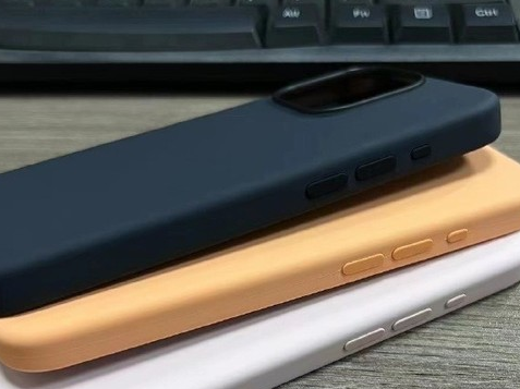 木垒苹果14维修站分享iPhone14手机壳能直接给iPhone15用吗?